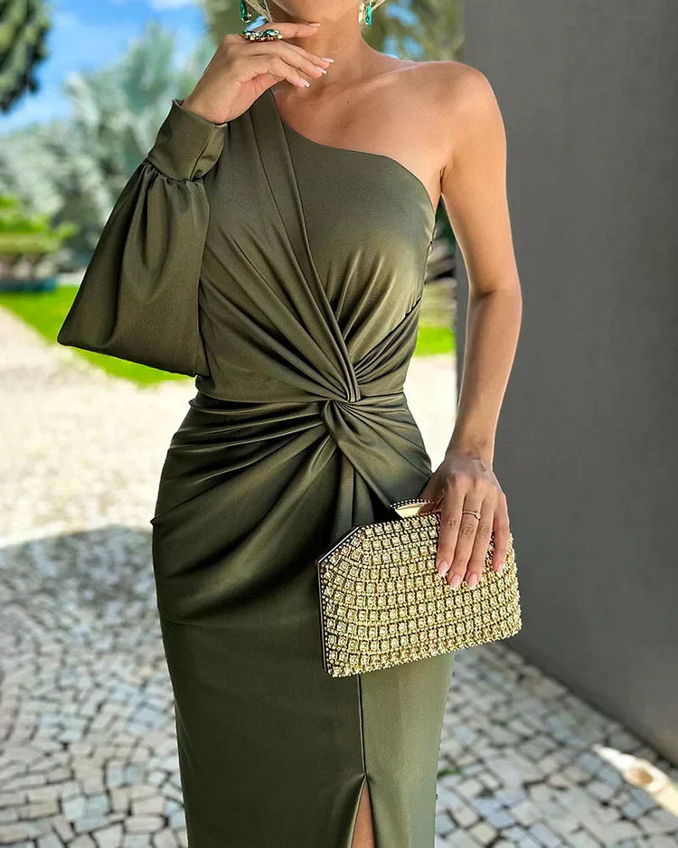 Kaelis - Elegant Slit Dress