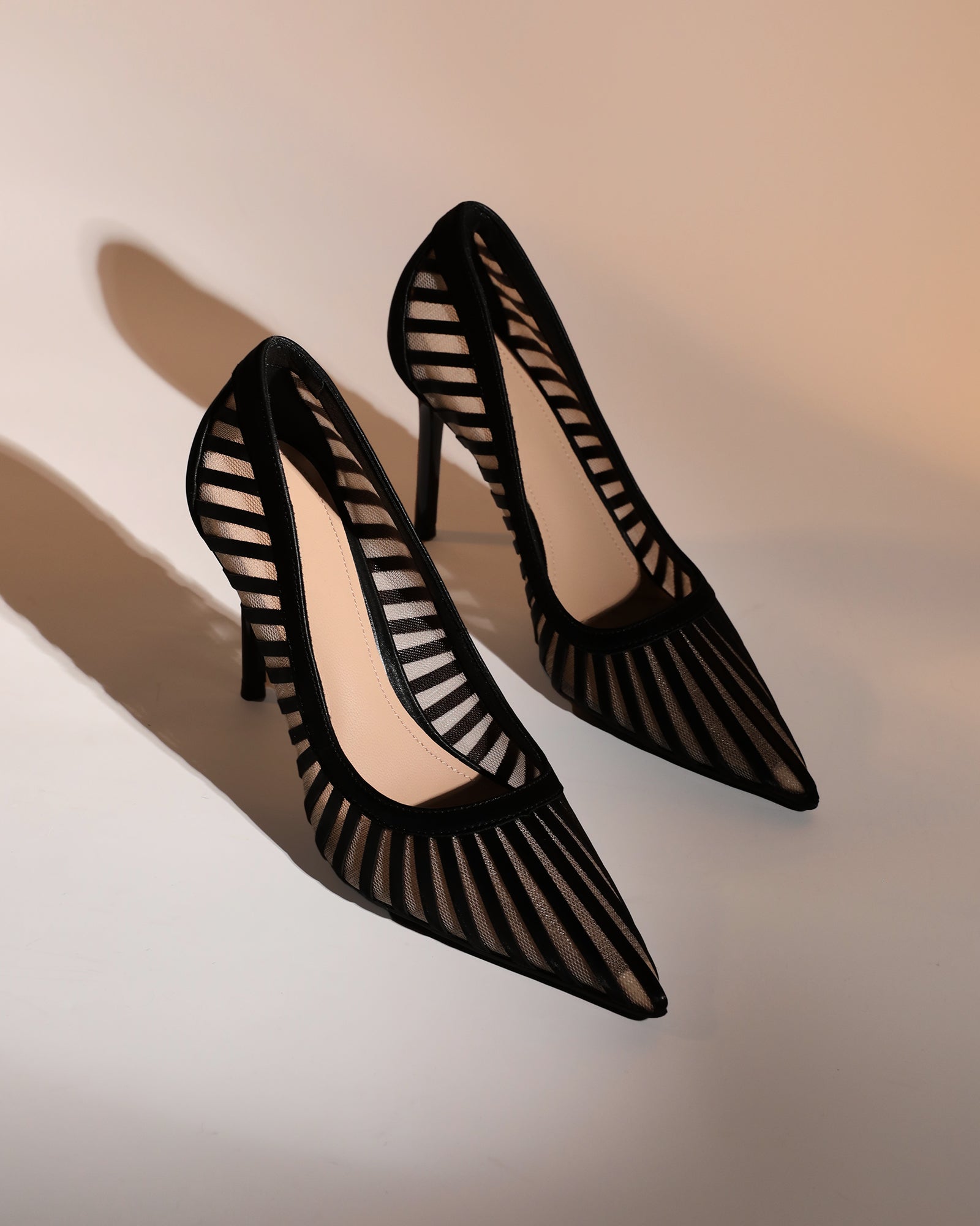 Sada Stripe Mesh Pumps In Black