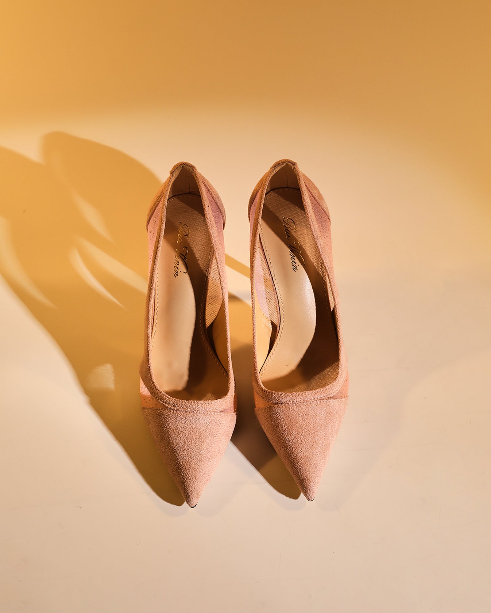 Varda Mesh Panel Pumps In Pink