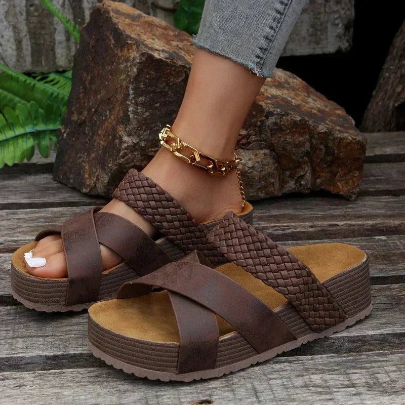 Dolcie | Orthopedic Sandals Beach