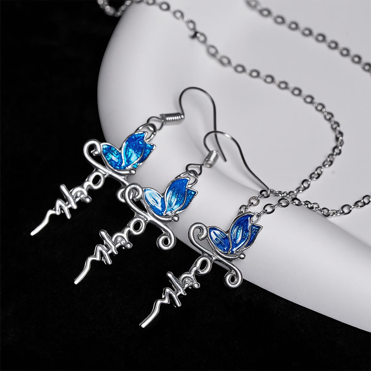 Butterfly Cross Jewelry Collection: A Blend of Faith and Artistic Expression