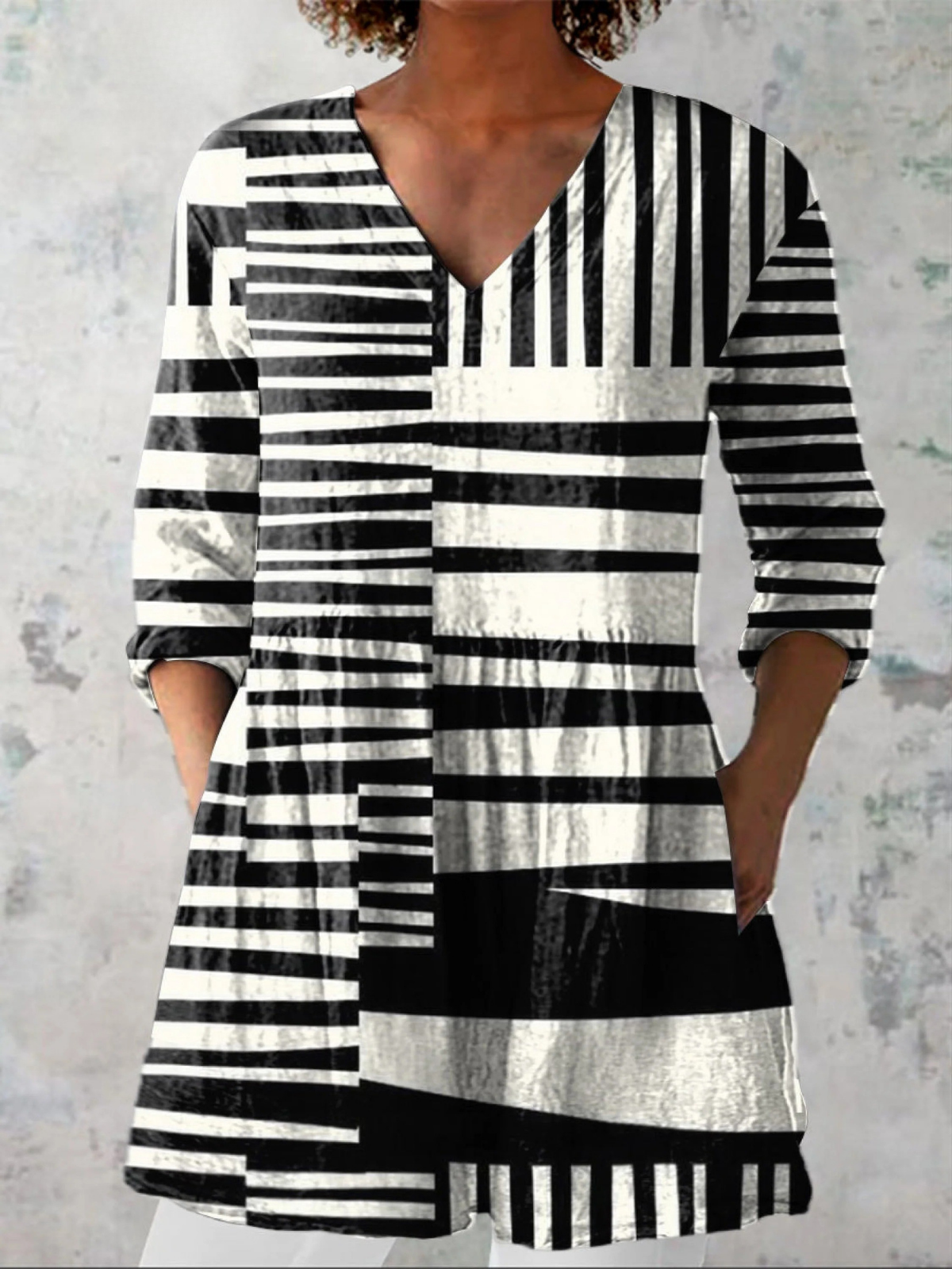 Capri | Long V-neck Blouse