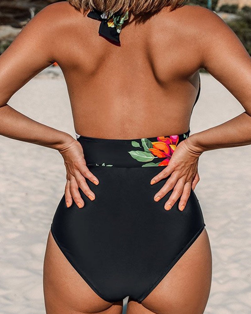 CORAL - Floral Swimsuit