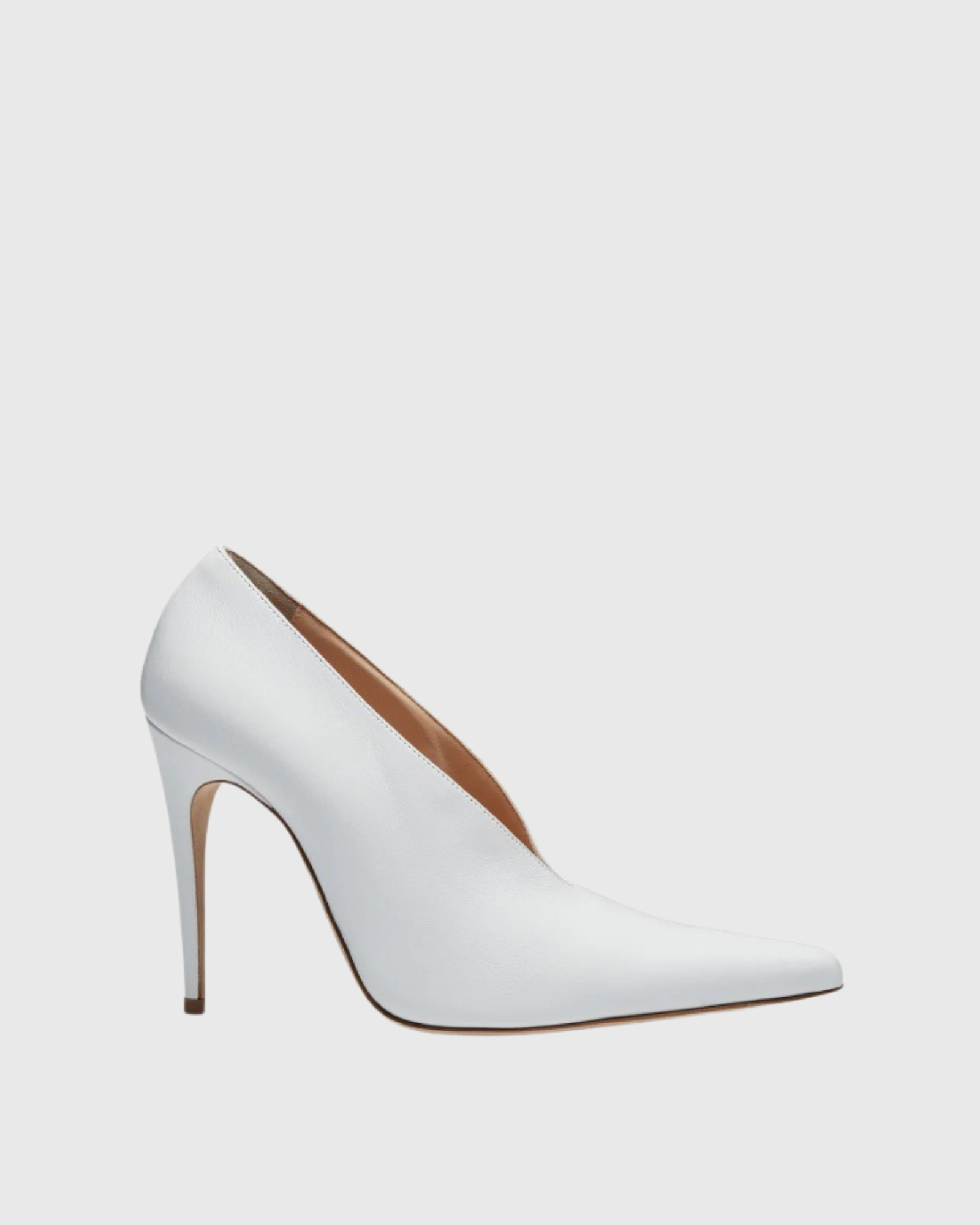 Isotta Faux Leather Pumps In White