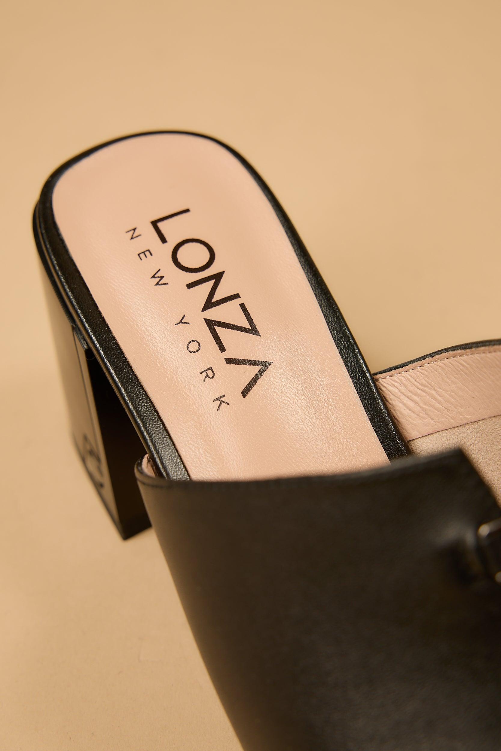 Evita Black