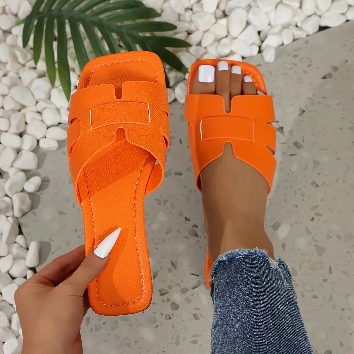 Valencia - Slides Sandals